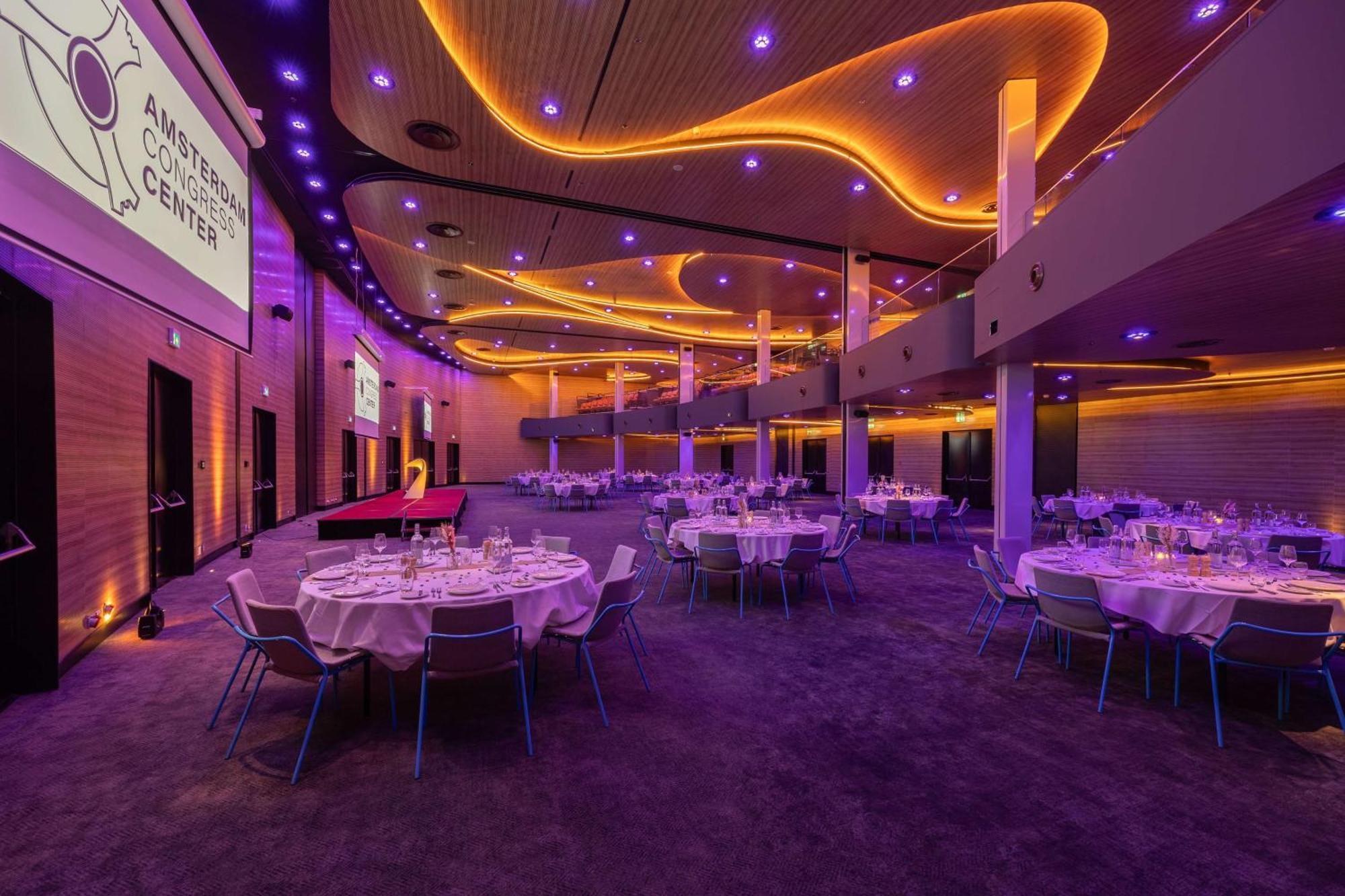 Park Inn By Radisson Amsterdam City West Exterior foto Amsterdam Congress Center
