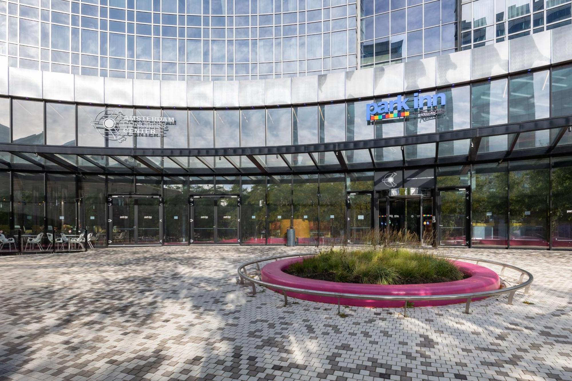 Park Inn By Radisson Amsterdam City West Exterior foto Park Inn Amsterdam Airport