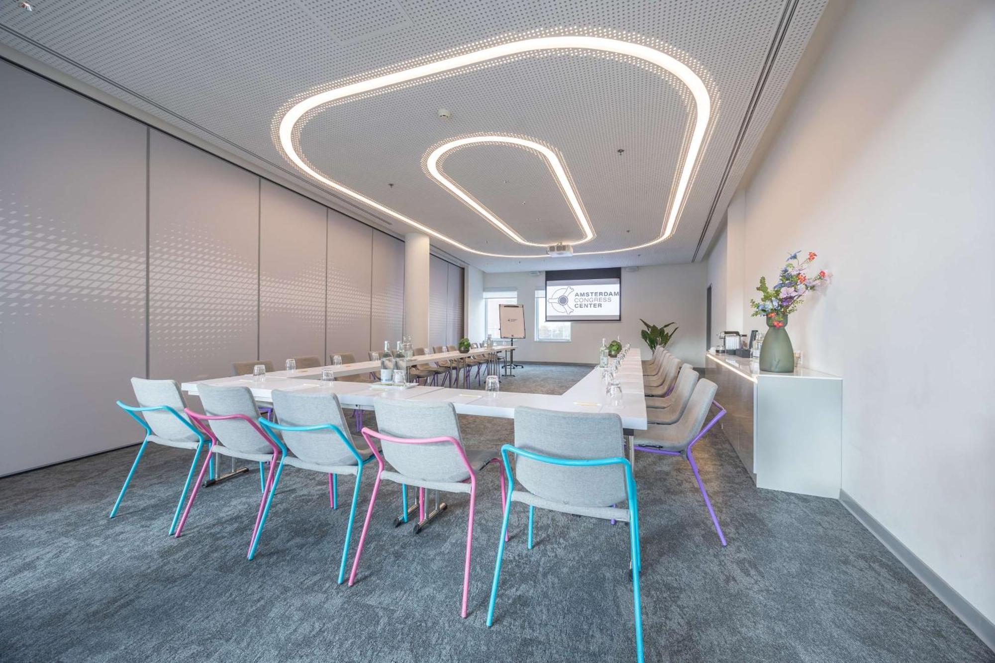 Park Inn By Radisson Amsterdam City West Exterior foto